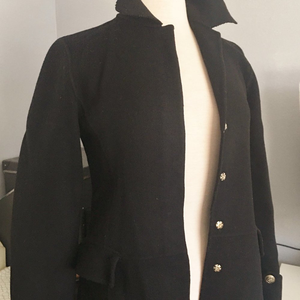 Women black color slim mid-length thin woolen coat